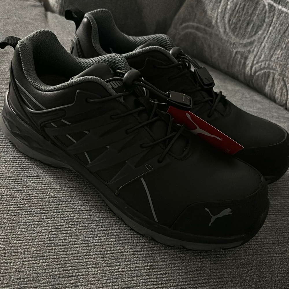 Velocity 2.0 Black Puma Composite Toe Shoe